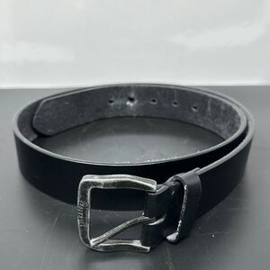 Levi’s signature leather belt sz 36